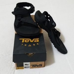 Teva Hurricane XLT Sandals